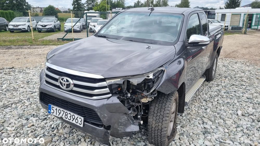 Toyota Hilux 4x4 Double Cab Executive - 7