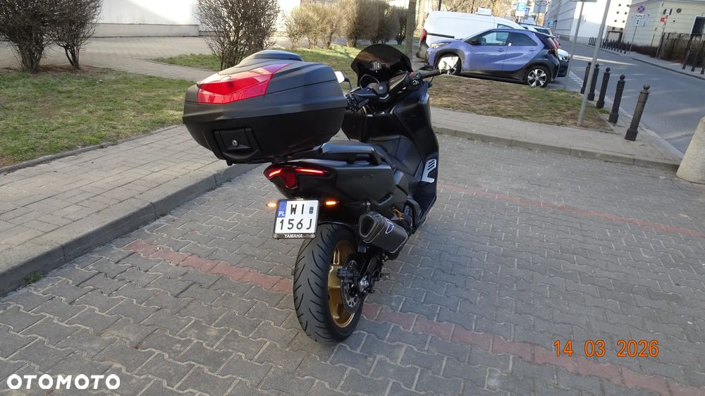 Yamaha Tmax - 19
