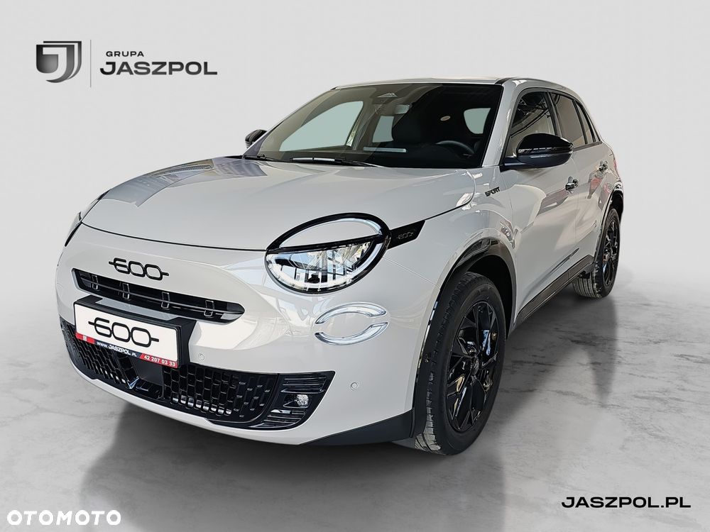 Fiat 600 1.2 Turbo Sport eDCT