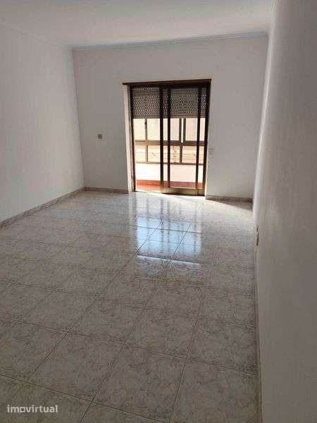 Arrenda-se apartamento T2  em Alverca do Ribatejo - Grande imagem: 5/12