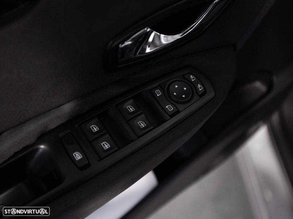 Renault Mégane Scénic - 13