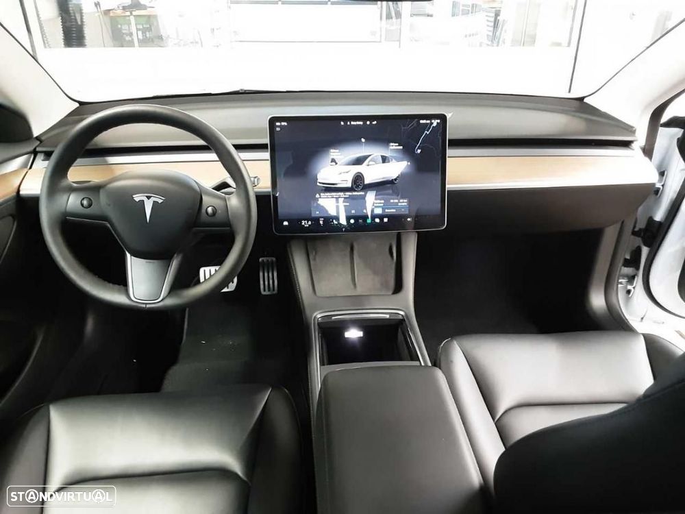 Tesla Model 3 Long Range AWD Dual Motor Performance - 4