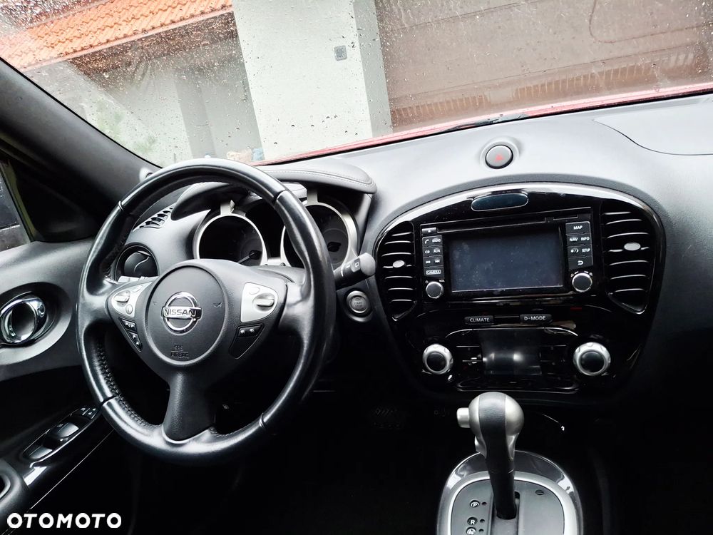 Nissan Juke 1.6 N-Connecta Xtronic - 22