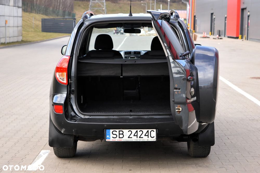 Toyota RAV4 2.0 VVT-i Prestige - 29