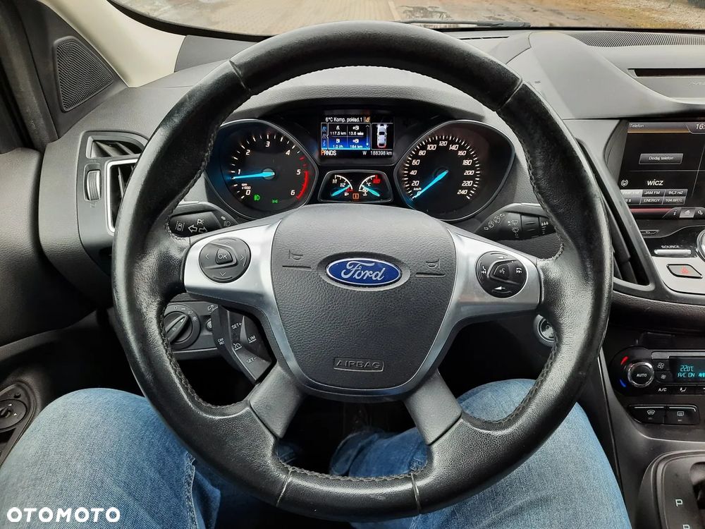 Ford Kuga 2.0 TDCi 4x4 SYNC - 28