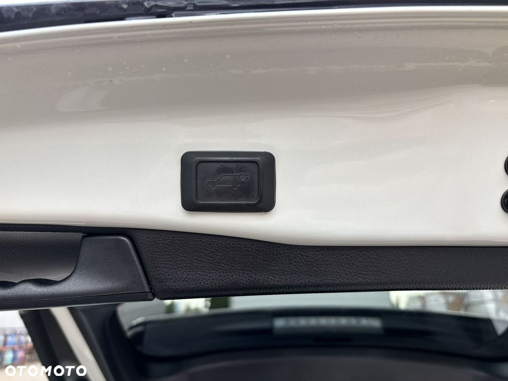 Toyota RAV4 2.5 Hybrid Selection 4x2 - 16