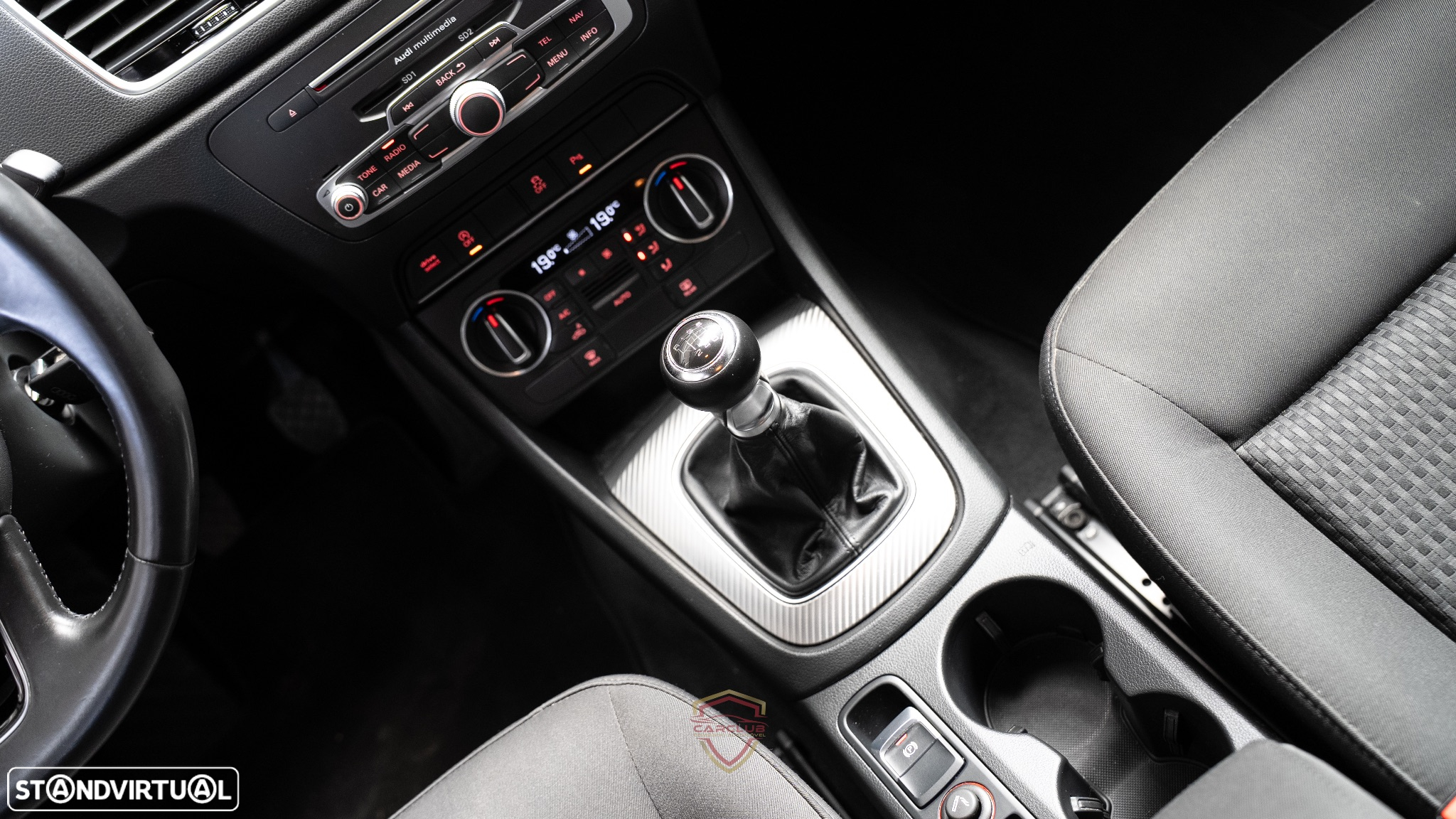 Audi Q3 2.0 TDI Design - 24