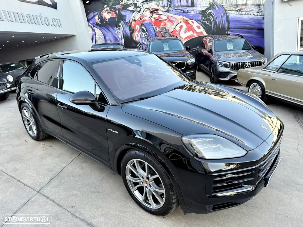 Porsche Cayenne Coupé E-Hybrid - 43