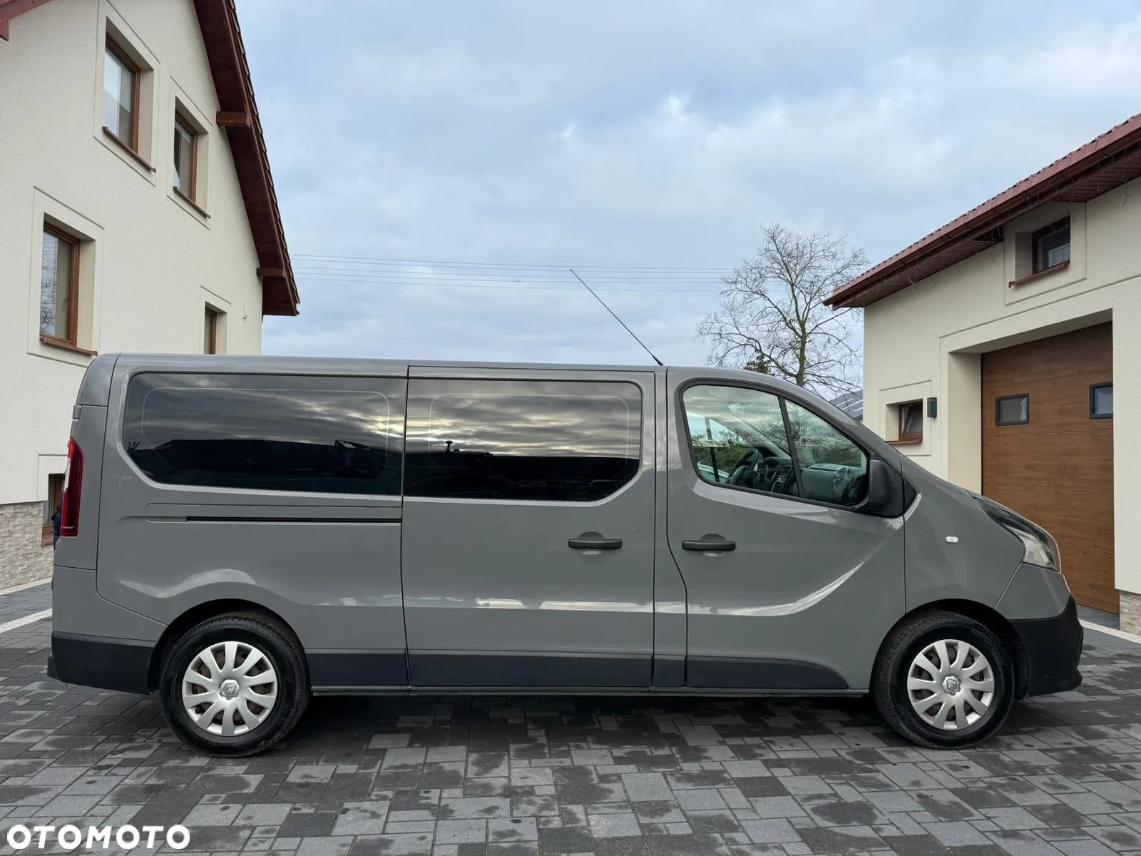 Renault Trafic SpaceClass 1.6 dCi - 6