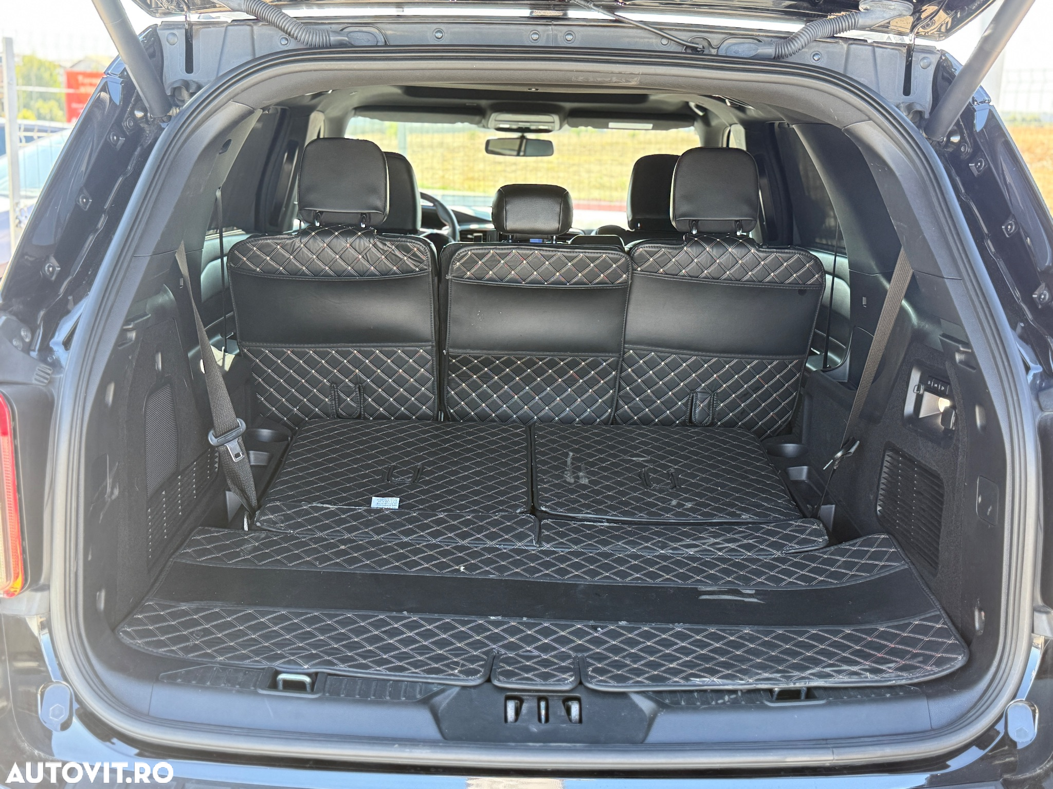 Ford Explorer 3.0 PHEV ST-Line - 30