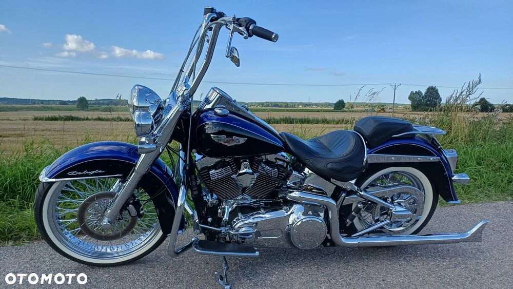 Harley-Davidson Softail Deluxe - 1