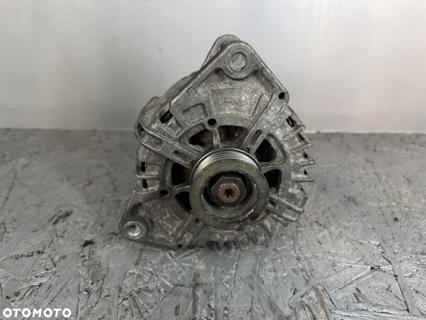 Alternator Mercedes OM 654 C205 W213 - 1