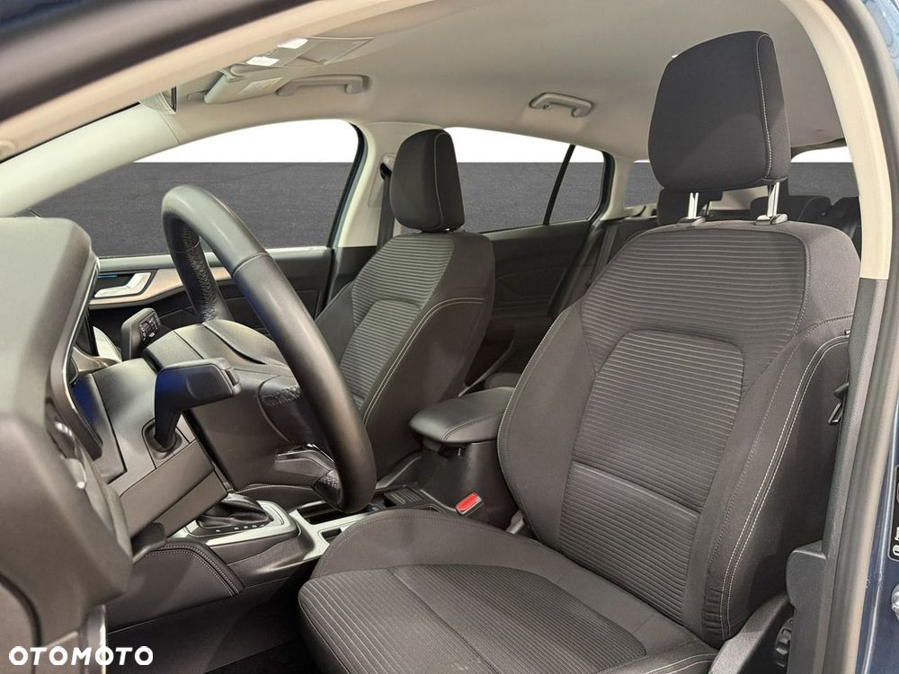 Ford Focus - 11