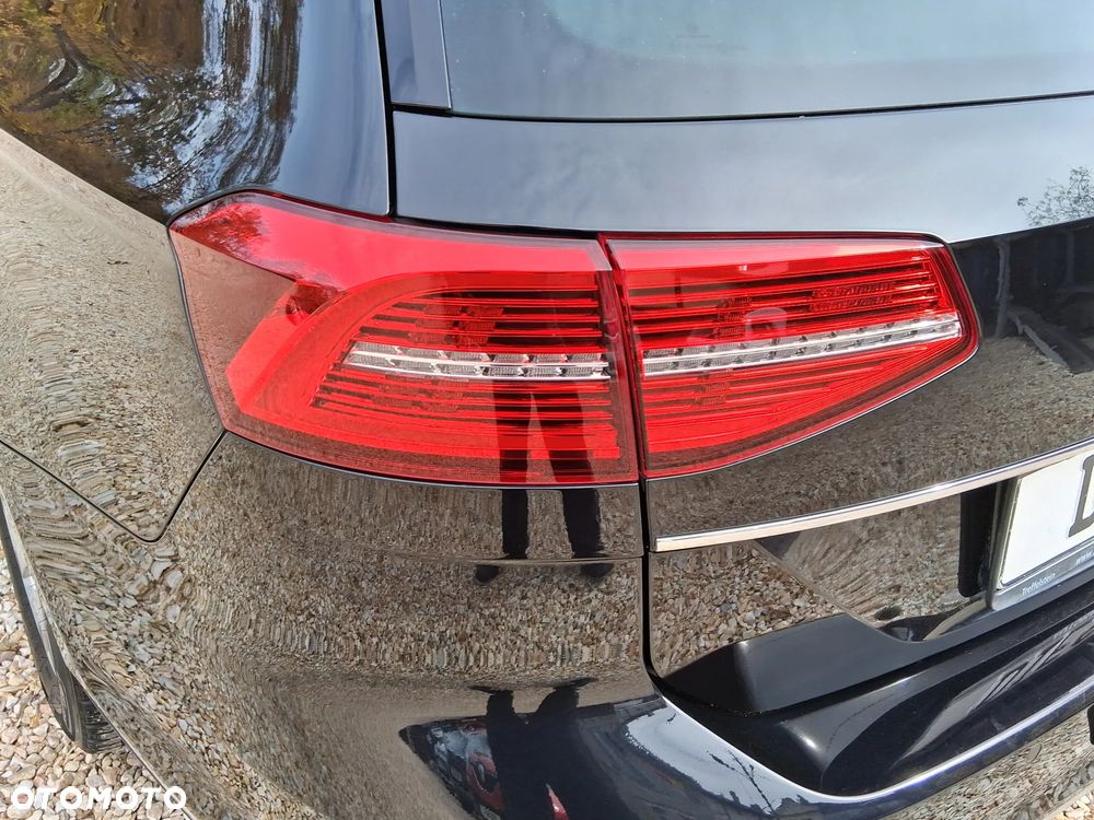 Volkswagen Passat - 28