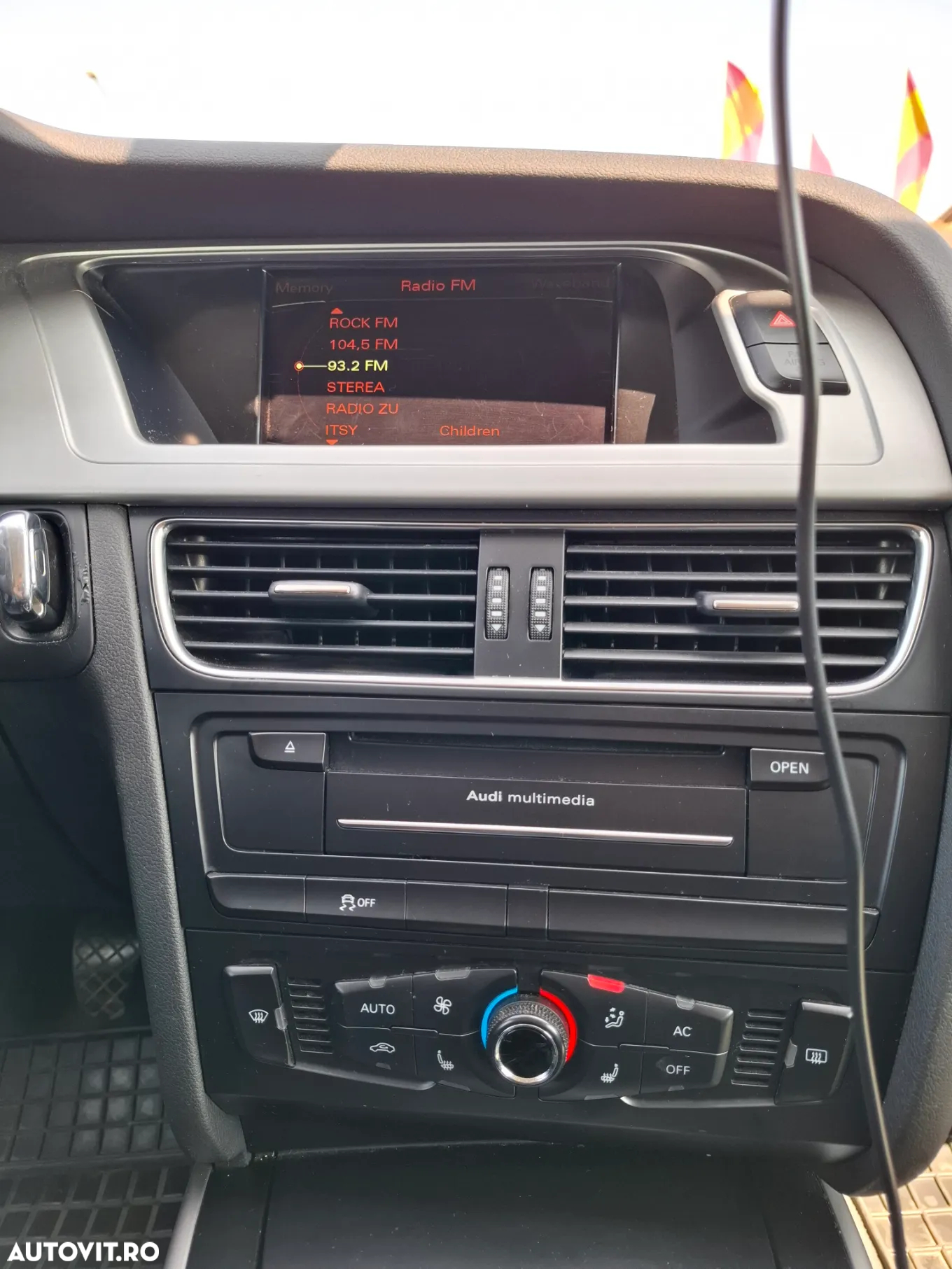 Audi A4 2.0 TDI B8 - 15