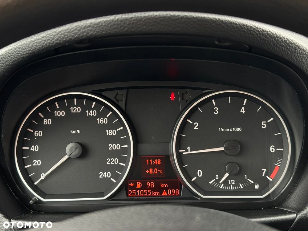 BMW Seria 1 - 22