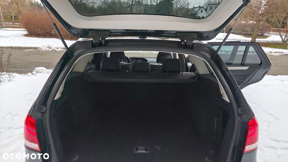 Mercedes-Benz Klasa E 200 CDI 7G-TRONIC Elegance - 9