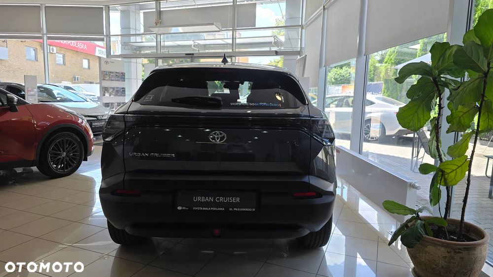 Toyota Urban Cruiser 61kWh Executive - 4