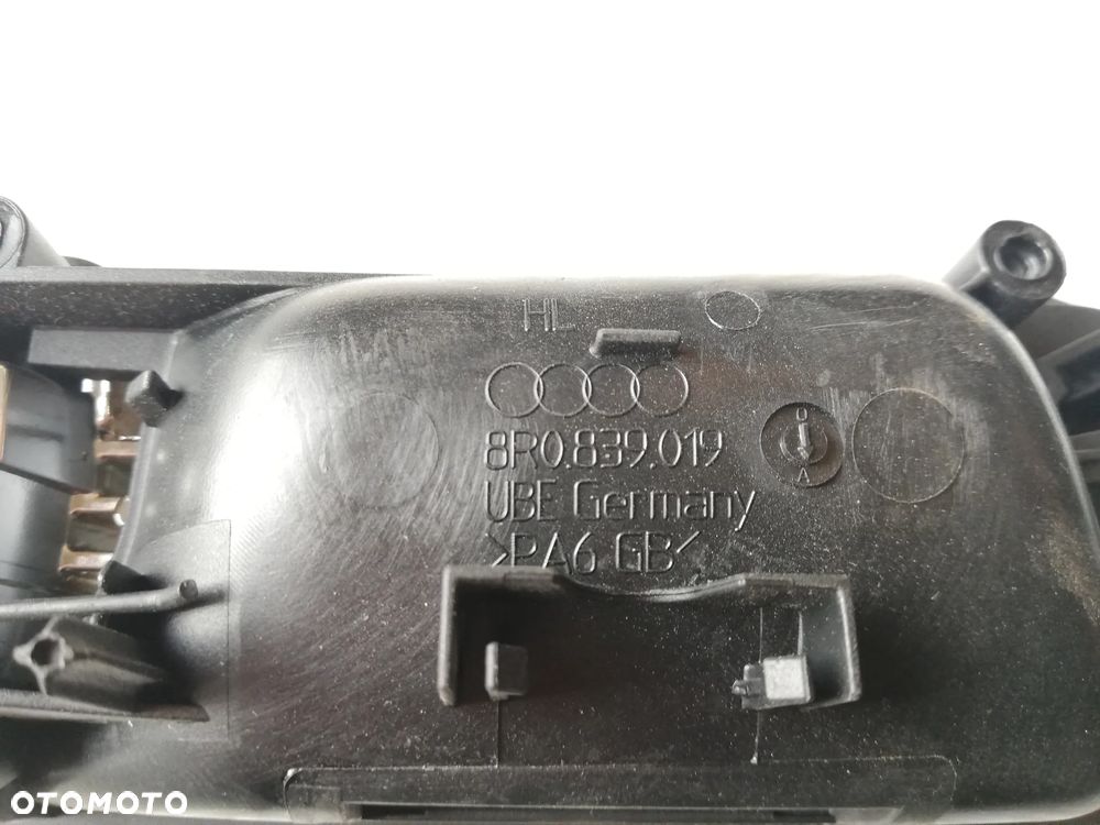 KLAMKA PRZEŁĄCZNIK CENTRALNEGO ZAMKA PRAWY PRZÓD AUDI Q5 8R 8R0837020 8R0837019 - 8