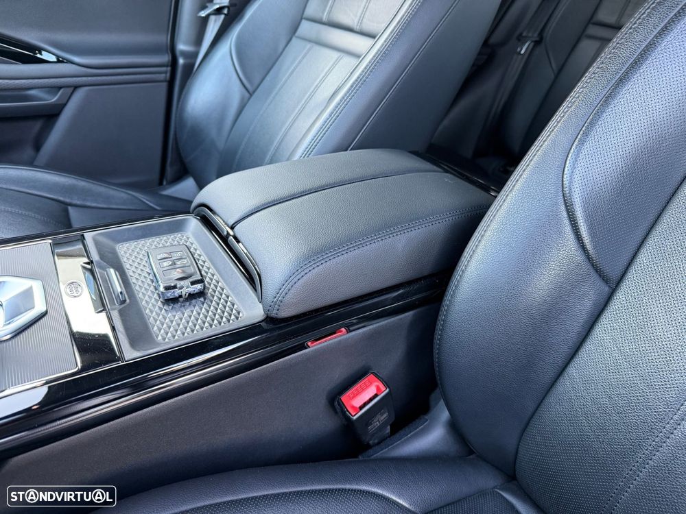 Land Rover Range Rover Evoque - 21