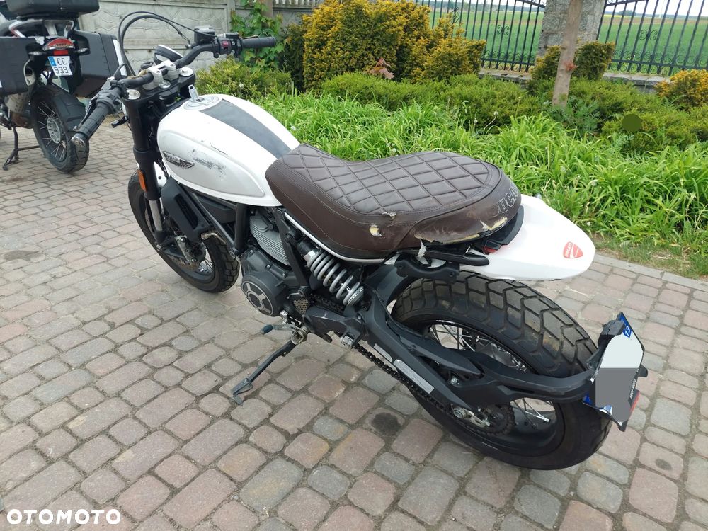 Ducati Scrambler - 4