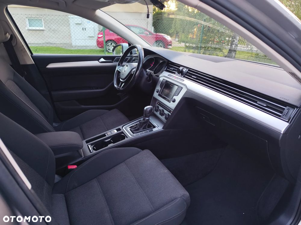 Volkswagen Passat Variant 2.0 TDI SCR DSG Comfortline - 14