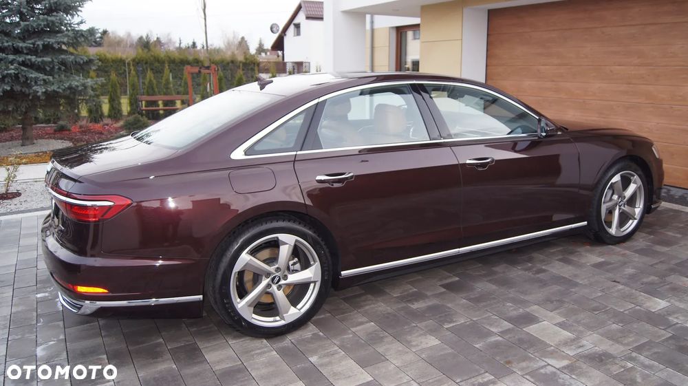 Audi A8 - 2