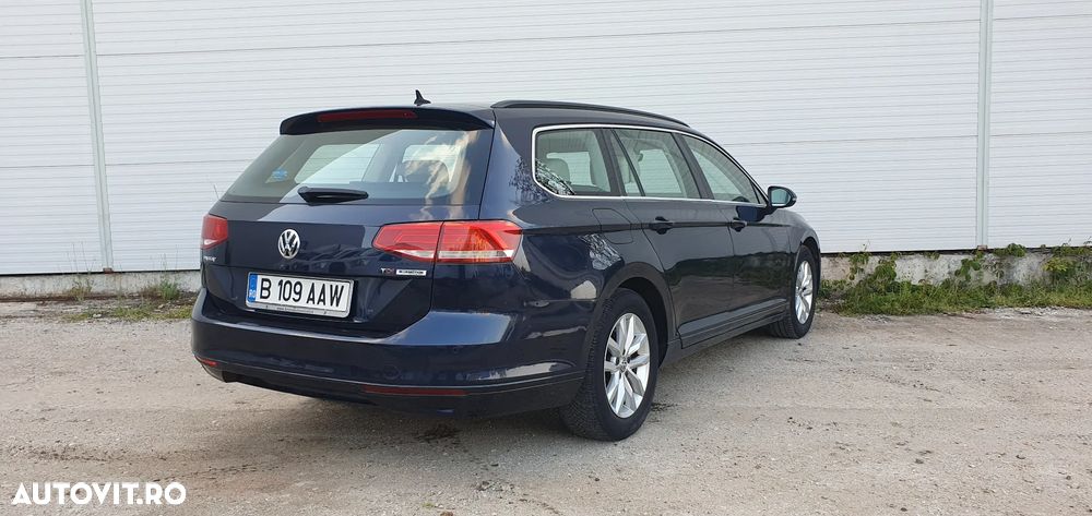 Volkswagen Passat - 10