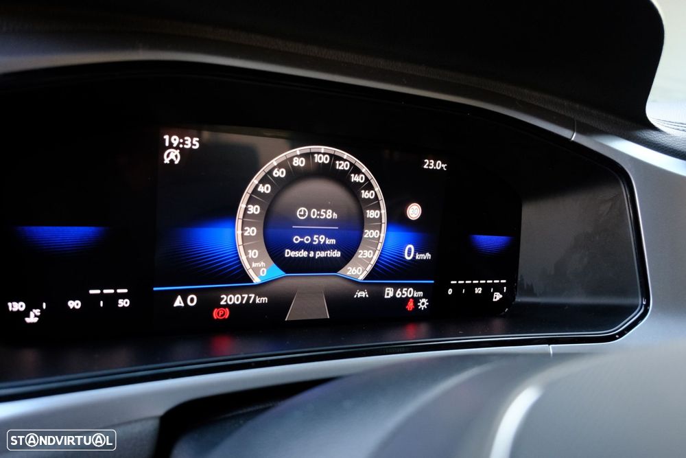 VW T-Roc 2.0 TDI Urban - 16