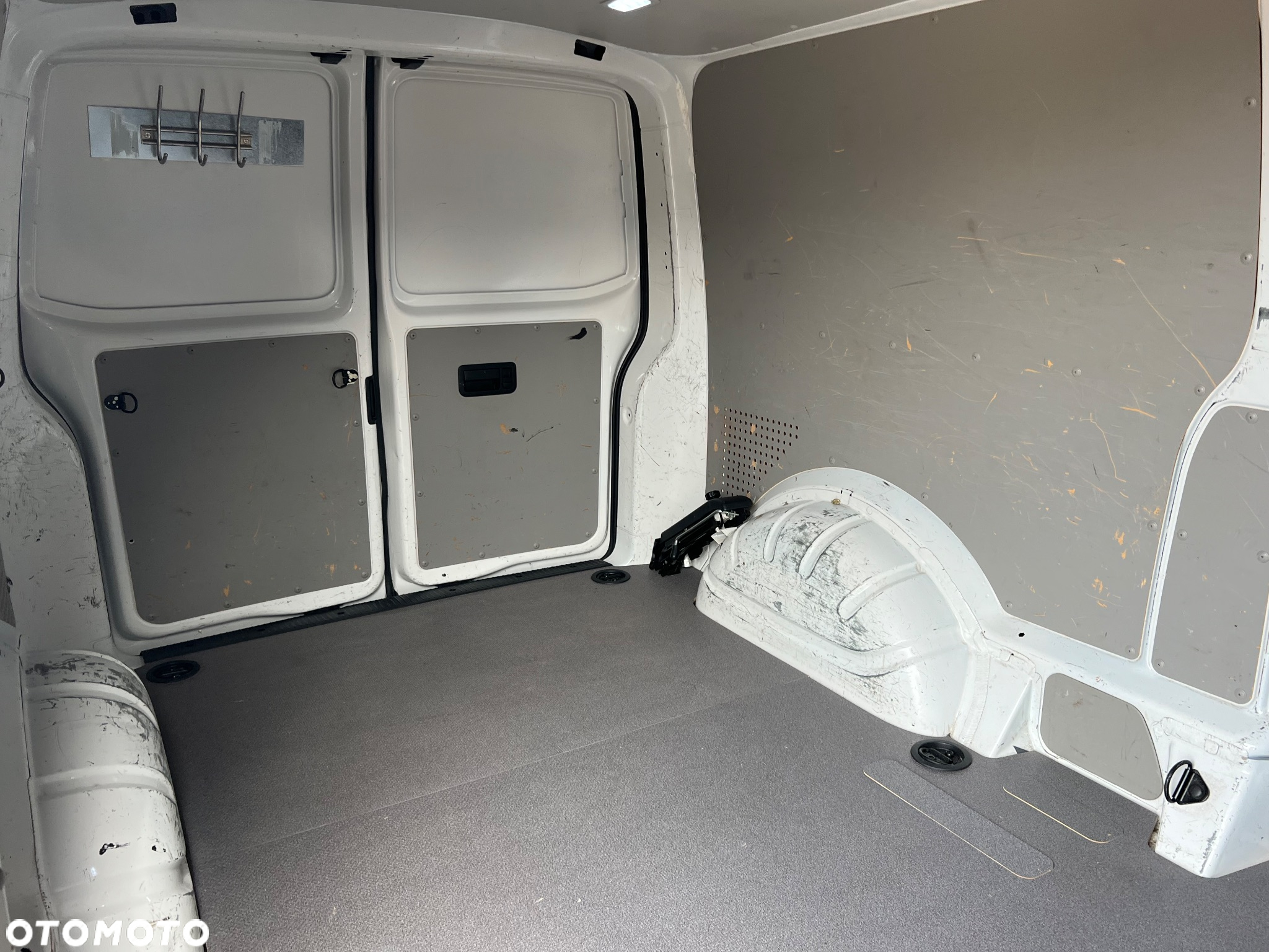 Volkswagen Transporter T6 - 25