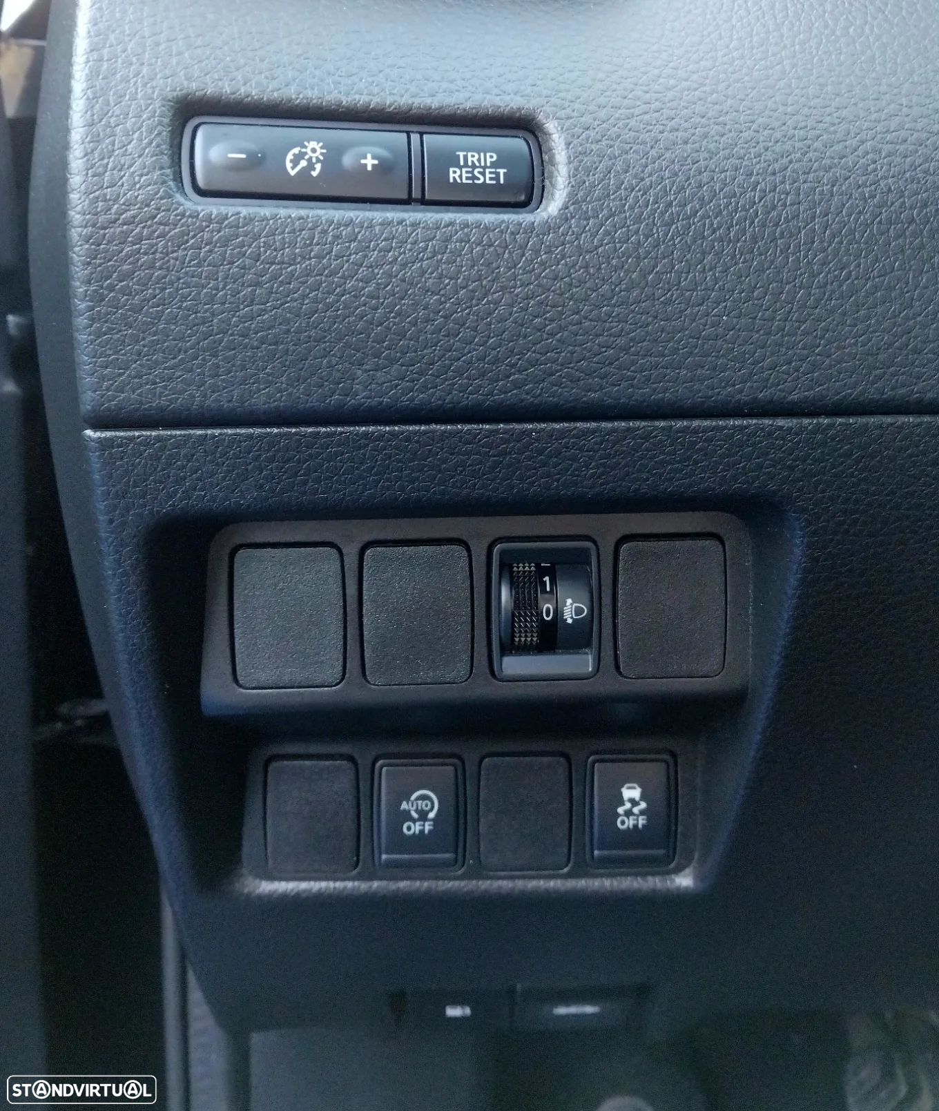 Nissan Qashqai 1.5 dCi N-Connecta - 13