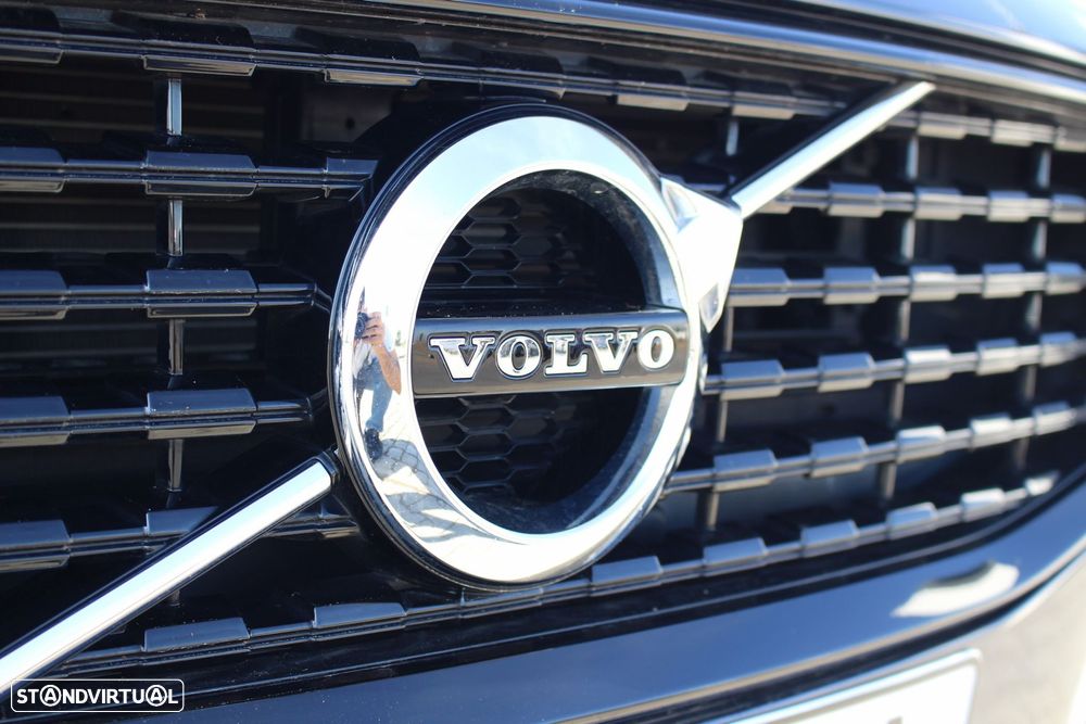 Volvo V60 2.0 T6 AWD TE R-Design - 6