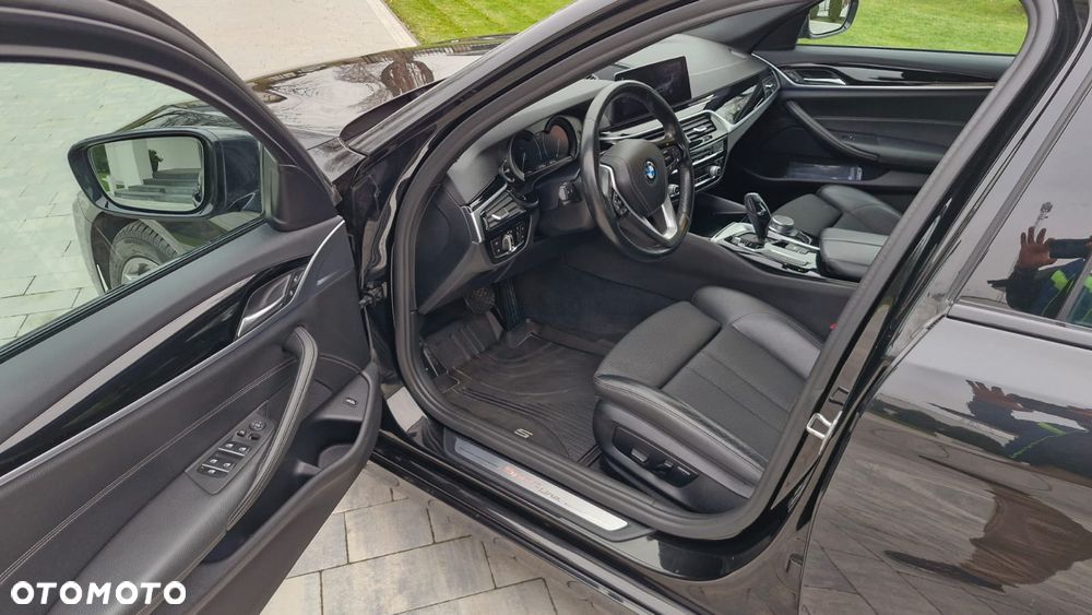 BMW Seria 5 520d - 8