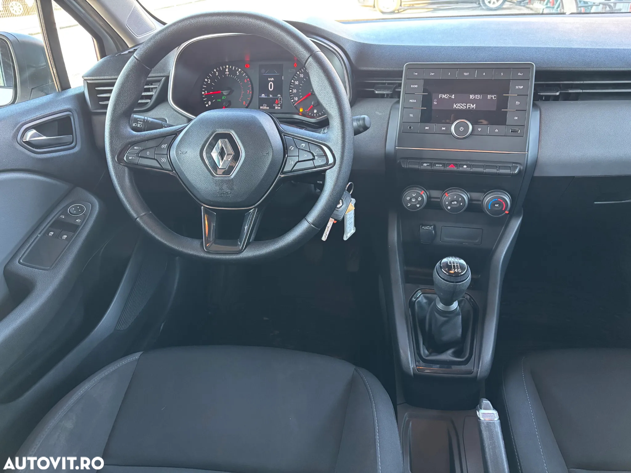 Renault Clio V 1.0 TCe 90 Techno - 5