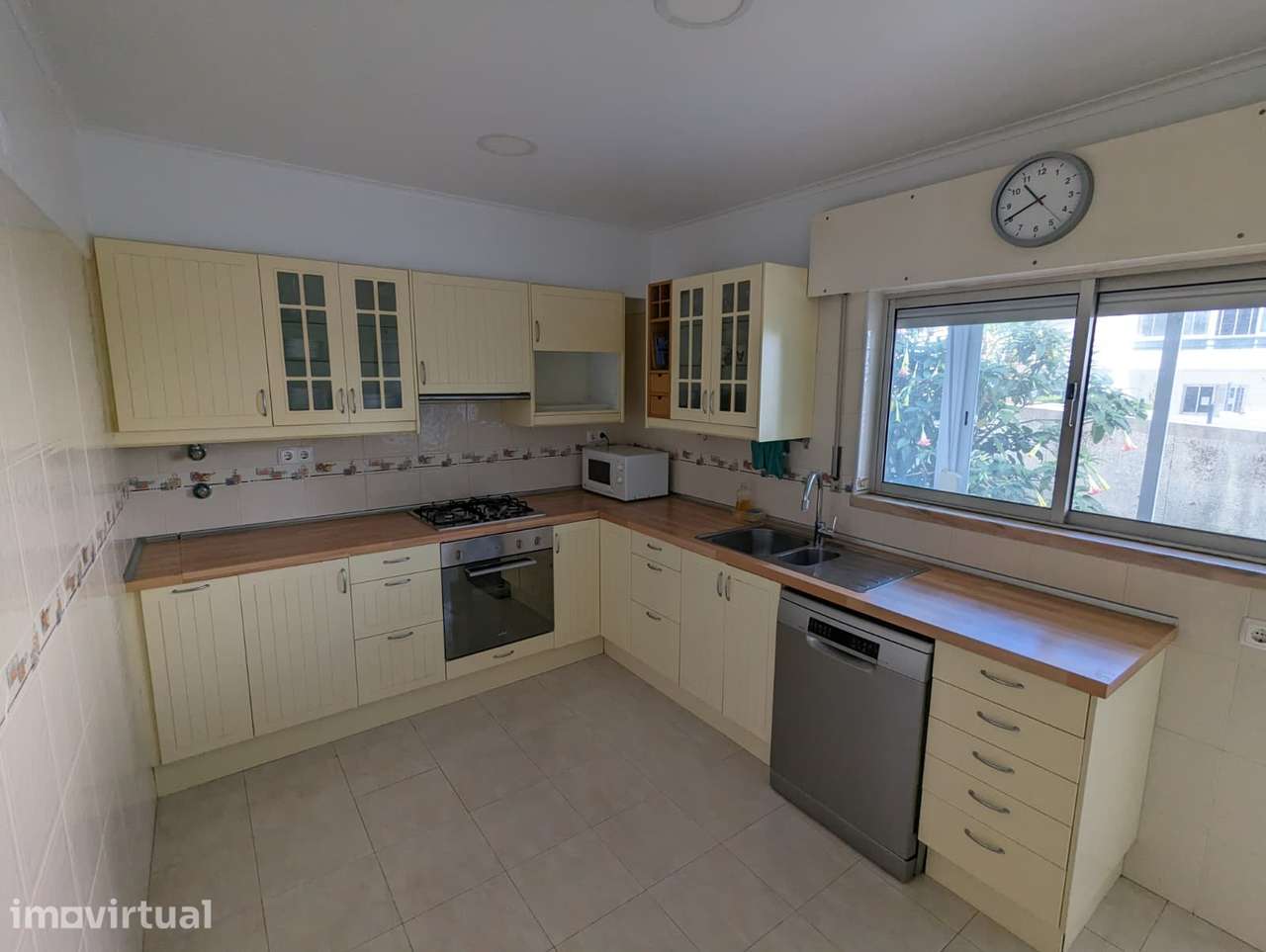 Apartamento T2 em Vila Fria/Porto Salvo - Grande imagem: 4/10