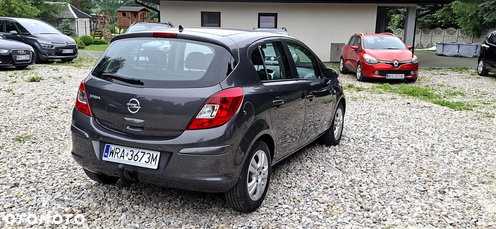 Opel Corsa 1.4 16V Innovation - 8