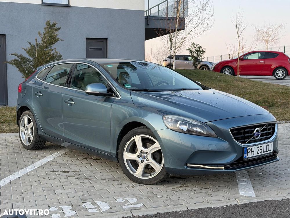 Volvo V40 D2 ECO Momentum - 3