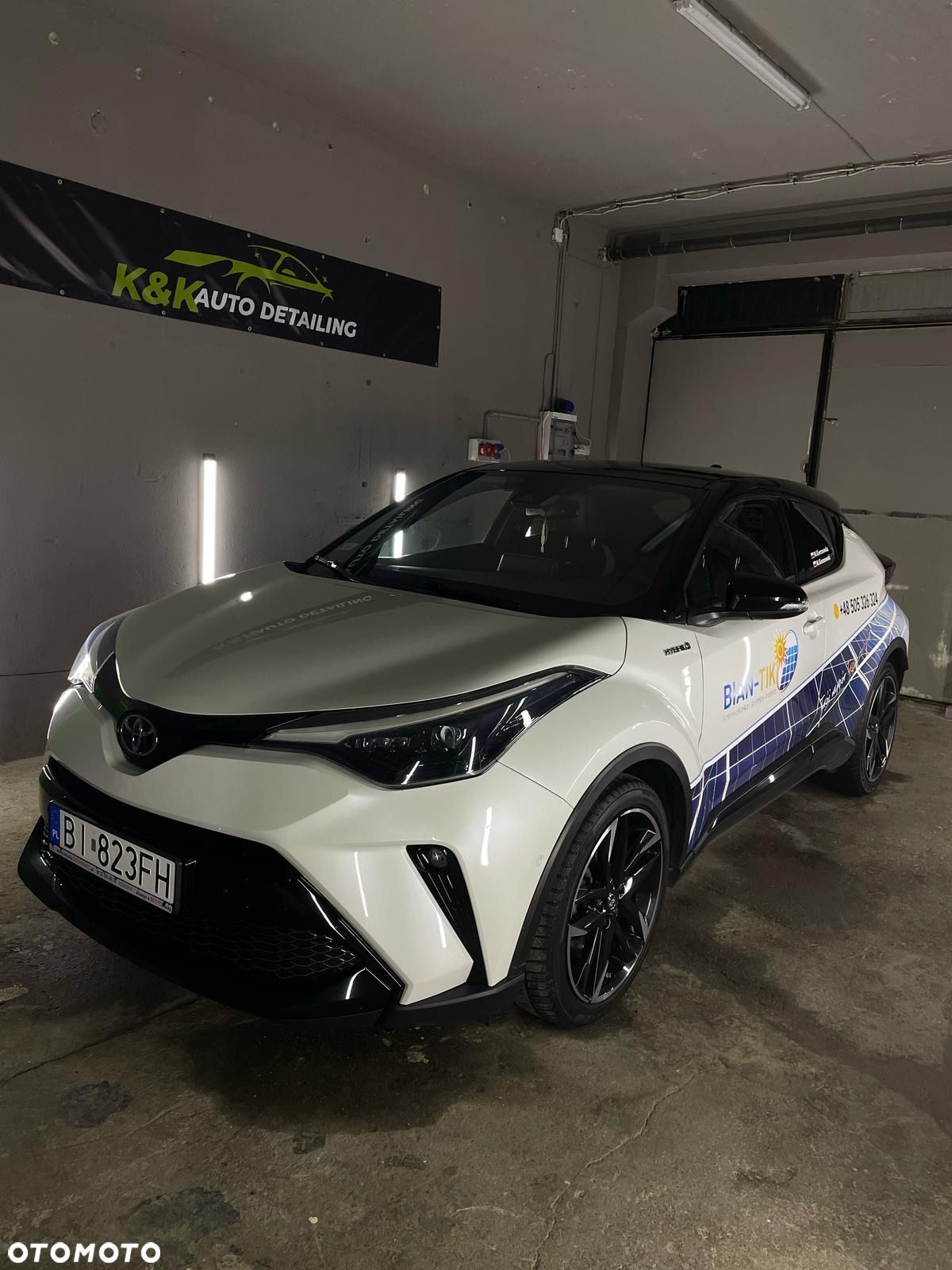Toyota C-HR 2.0 Hybrid GR Sport - 1