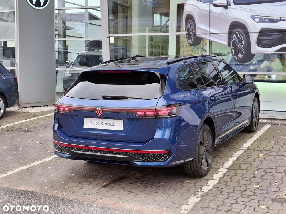 Volkswagen Passat - 8