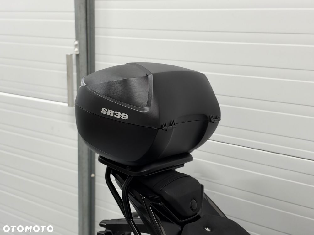 Yamaha MT - 7