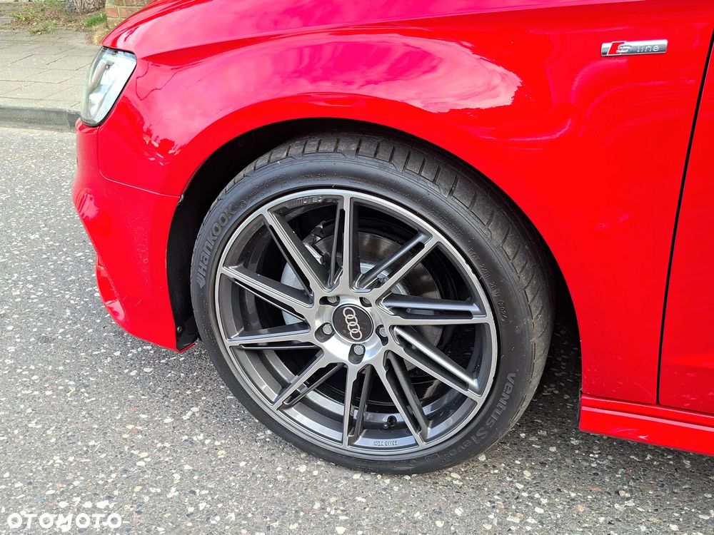 Audi A3 Sportback 35 TFSI S line - 16