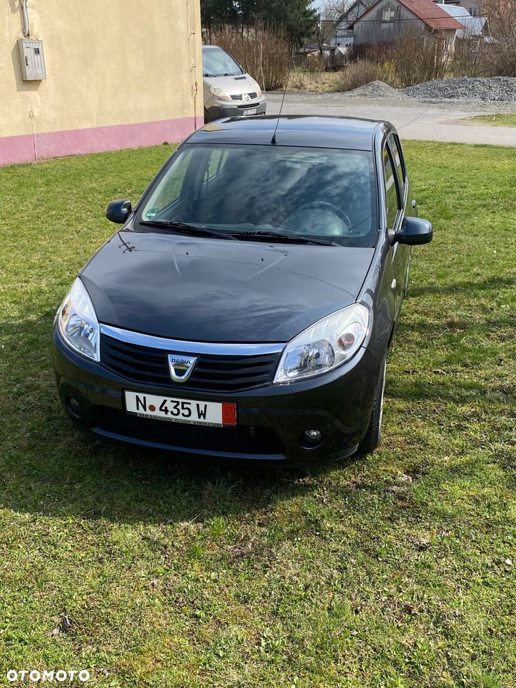 Dacia Sandero 1.2 16V - 18