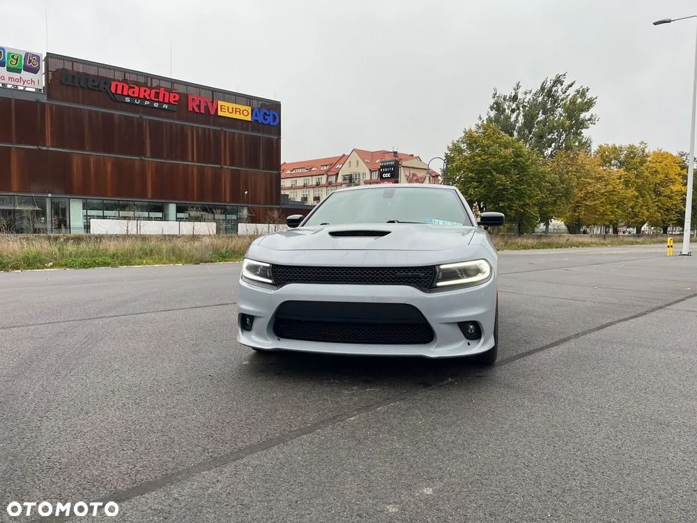 Dodge Charger 5.7 R/T - 2