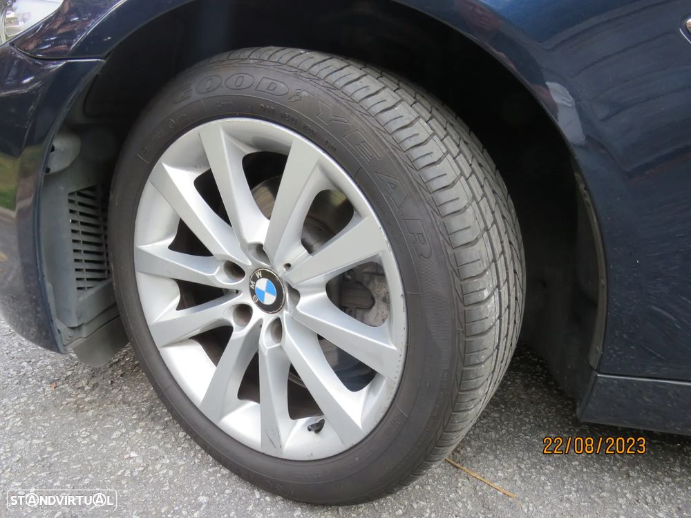 BMW 520 d Auto - 21