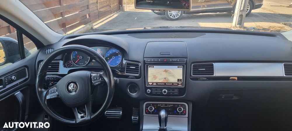 Volkswagen Touareg - 5