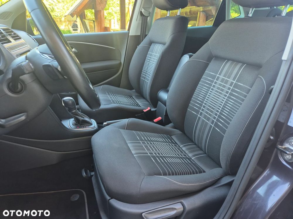 Volkswagen Polo 1.2 TSI Blue Motion Technology DSG Lounge - 20