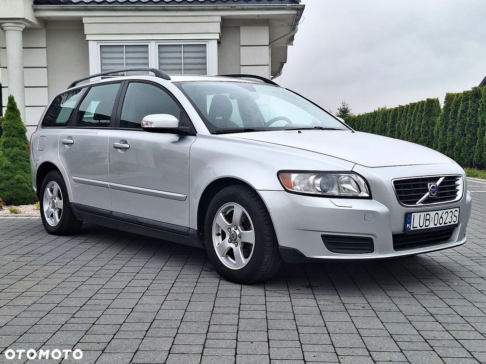 Volvo V50 1.8 Momentum - 1