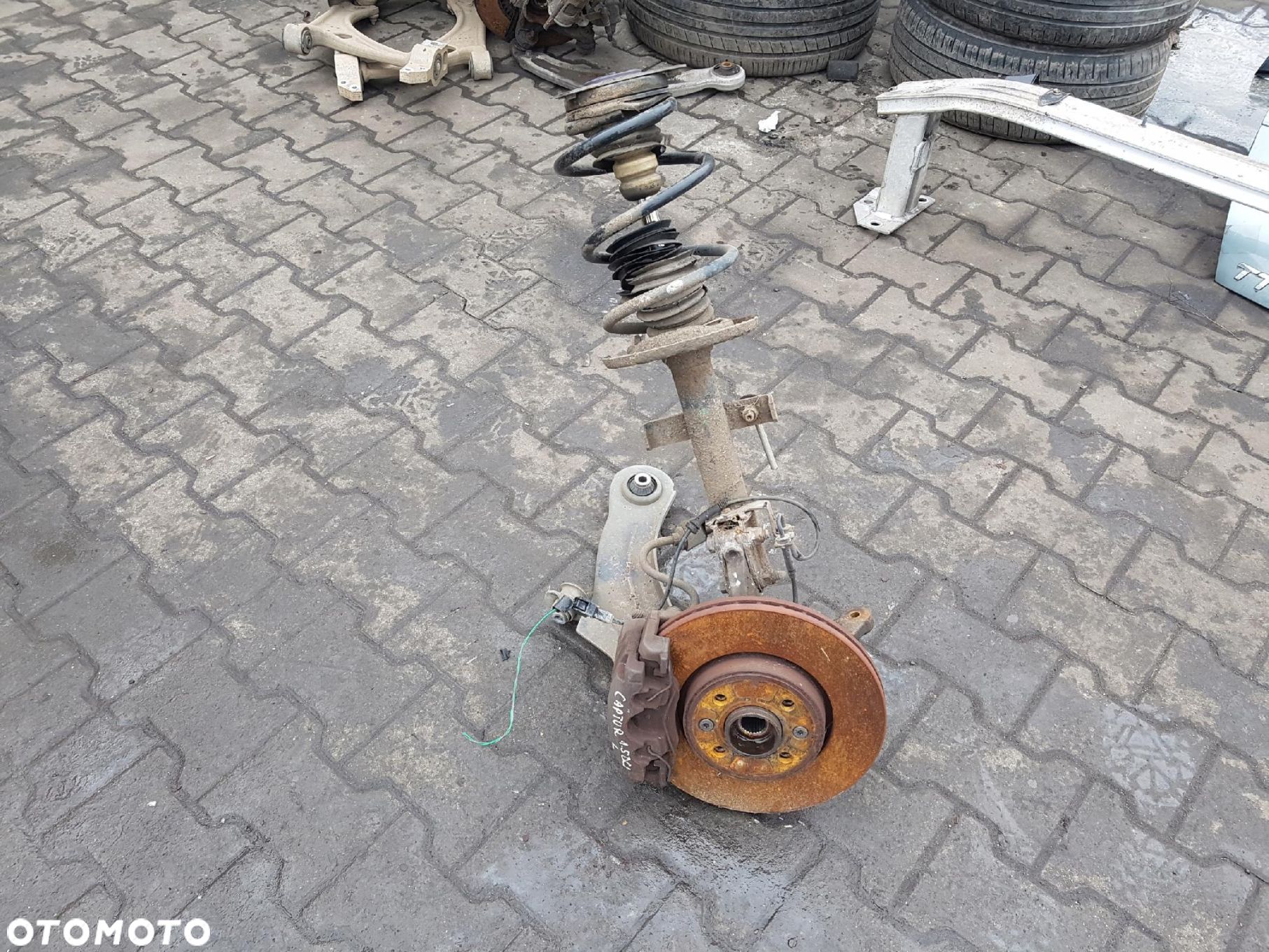 RENAULT CAPTUR I 13-18r 1.5 DCI WAHACZ AMORTYZATOR ZWROTNICA LEWA PRZÓD - 1