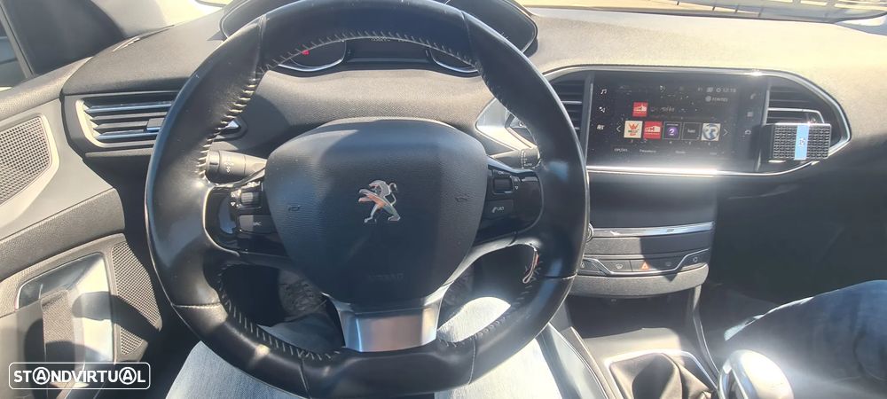 Peugeot 308 SW 1.6 BlueHDi Allure - 10