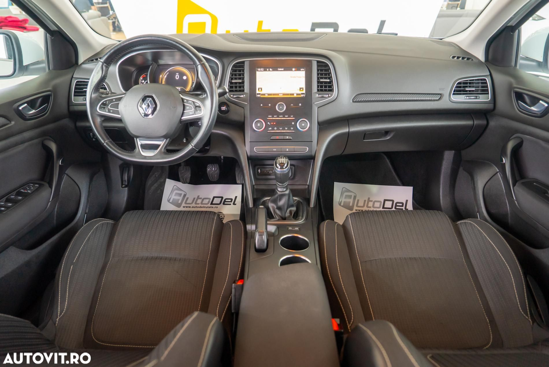 Renault Megane - 17